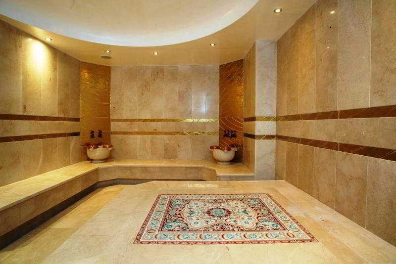 The City Hotel Истанбул Екстериор снимка